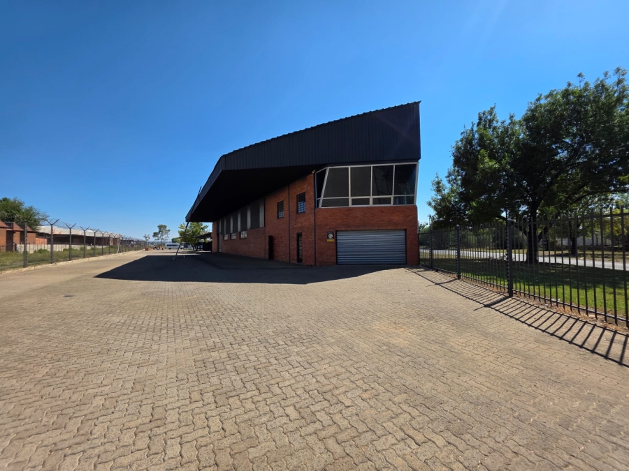 To Let commercial Property for Rent in Hilton Free State